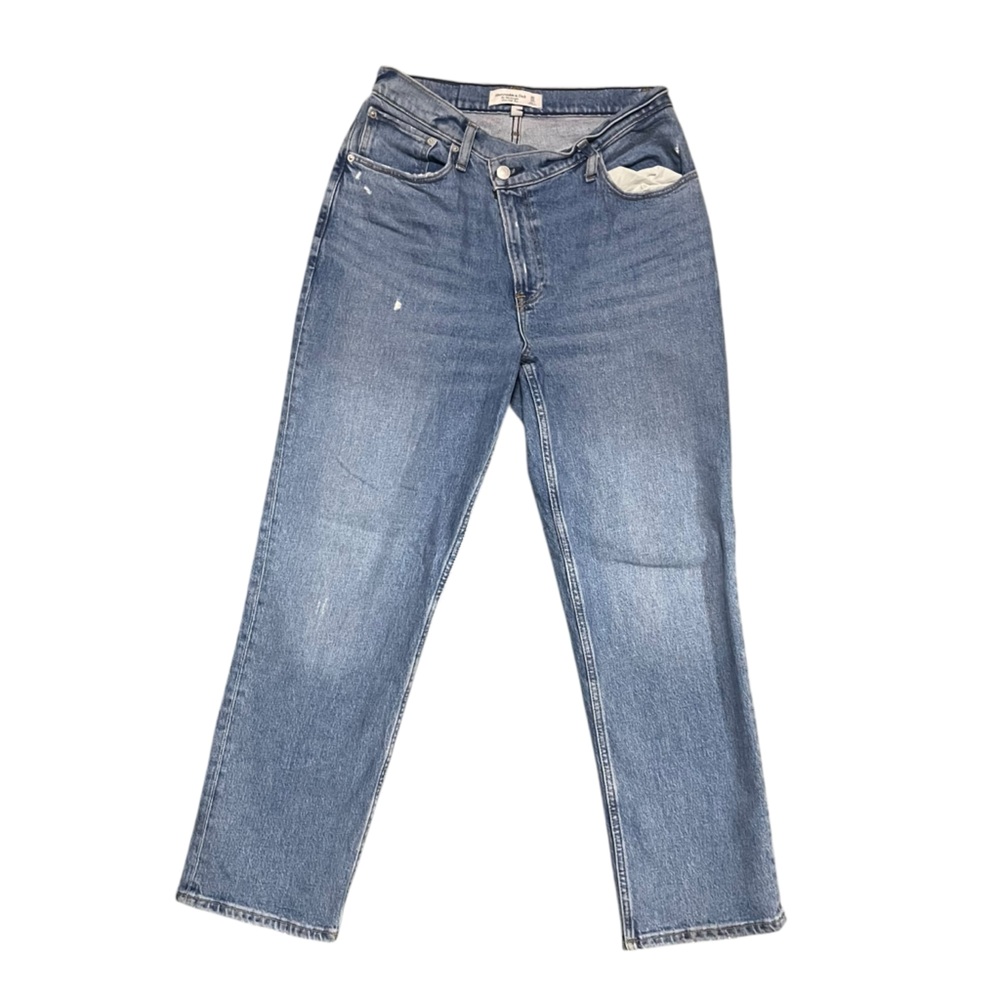 Abercrombie & Fitch The‎ 90’ Straight Ultra High Rise Asymmetrical Zipper 30S